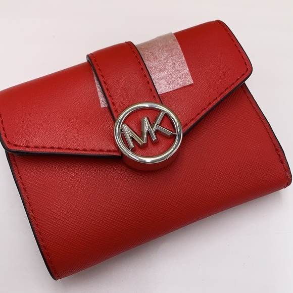 MICHAEL KORS
Carmen Medium Faux Leather Wallet BRIGHT
RED COLOR - Picture 2 of 12